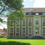 Chateau De Moulin Le Comte